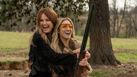 ‘The Hunting Wives’ Is A Perfectly Twisted, Sex-Fueled Netflix Binge