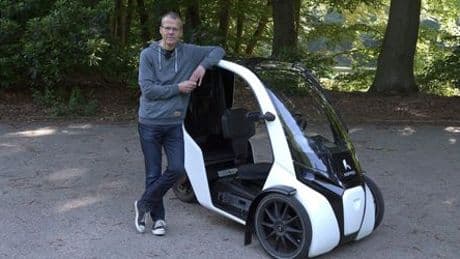 E-Bike mit Karosserie und Lenkrad: Der dreirädrige Hopper