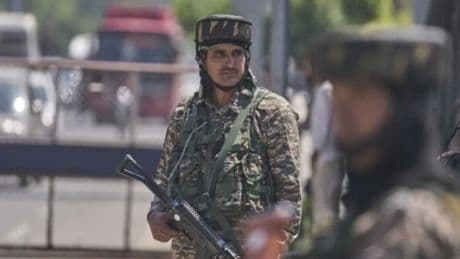 Pakistan sınırda mahsur kalan vatandaşlarını kabule hazır