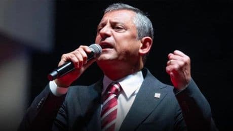 CHP lideri Özgür Özel'den 15 Eylül sorularına yanıt: "Baş edemedikleri için baş eğdirmeye çalışıyorlar"