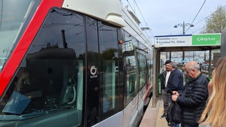 Kabataş-Bağcılar tramvay hattında seferler yapılamıyor