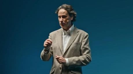 Victor Küppers, escritor y profesor: “Cuando uno te escucha, te sientes importante, te sube la autoestima, te sientes comprendido, te sientes valorado, que es lo que queremos todos”