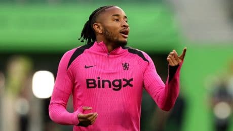 Tottenham begin talks to sign £52m Chelsea star after Arsenal approach