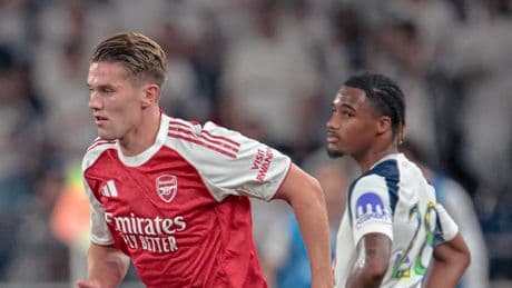 Gyökeres empieza su andadura en el Arsenal perdiendo un derbi