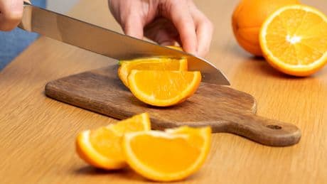 Nicht Apfel, Banane & Co.: Warum Sie laut Harvard-Studie jeden Tag eine Orange essen sollten