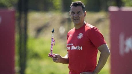Míchel reaparece en el Girona tras superar una trombosis venosa profunda en la pierna: "Toca volver a la normalidad"