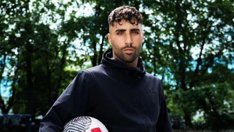 Nader El-Jindaoui im Steckbrief  - Er ist Influencer und Fußballprofi