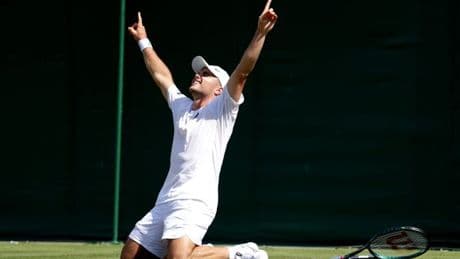 British Wimbledon wildcard ranked 461st in the world stuns 20th seed with first ever SW19 win