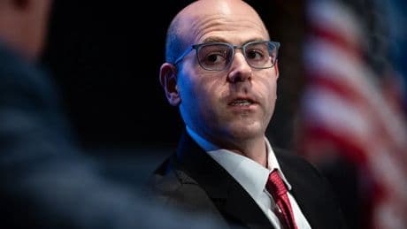 Stephen Miran, consigliere di Trump: “Ecco qual è la logica dei dazi”