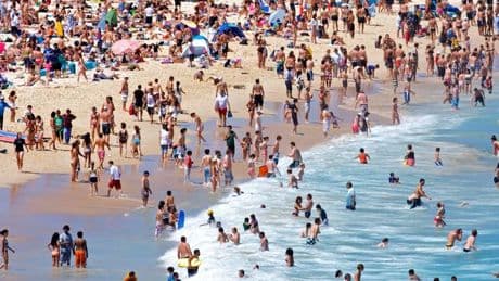 It's one of the world's most famous beaches — but not according to these tourists