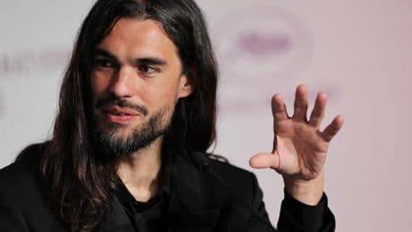 Oliver Laxe, director de cine: "La música electrónica y el Islam están conectados, ambos pueden proporcionar un estado de trance"