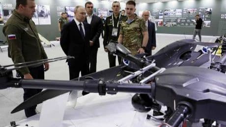 Putin sfida il mondo: "Noi indistruttibili". Ucraina, altra strage