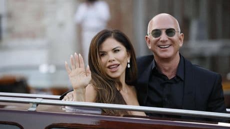 "Regelrechte VIP-Luftbrücke": So lief die Hochzeit von Jeff Bezos und Lauren Sánchez