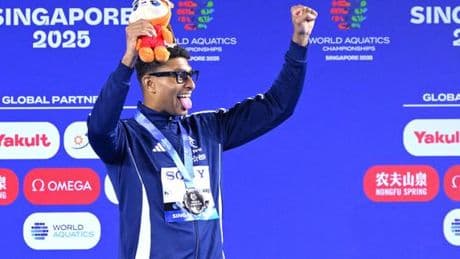 Yohann Ndoye-Brouard, en bronze sur 100 m dos, savoure une première médaille lors du championnat du monde de natation