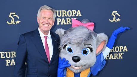 Mit Mausi-Bodyguard - Christian Wulff hat eine neue Beschützerin