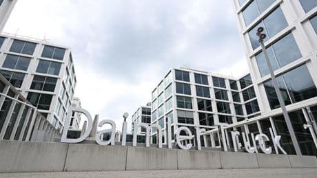 Russlands Gegensanktionen: Daimler Truck landet auf Moskaus Sanktionsliste