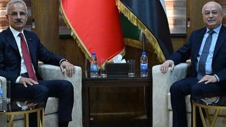 Bakan Uraloğlu, Suriye Ulaştırma Bakanı Bedir ile bir araya geldi
