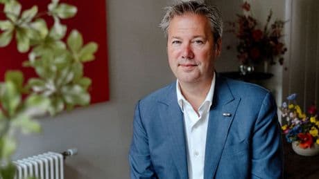 Zijn beelden van de vuurwerkramp gingen de wereld over. Als burgemeester zegt hij: wees voorbereid op rampen