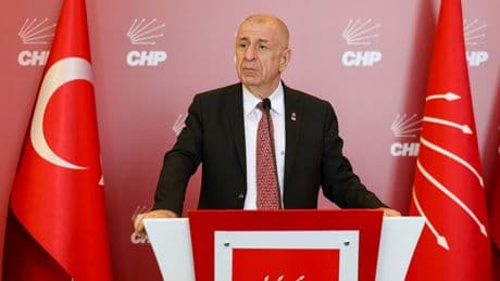 Ümit Özdağ 'MİT' davasında beraat etti