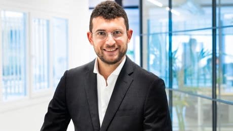 Finizens lleva su ultradiversificación indexada al negocio inmobiliario