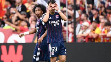 EN DIRECT - Lens-Lyon : l’OL mène à Bollaert grâce à un but avant la pause