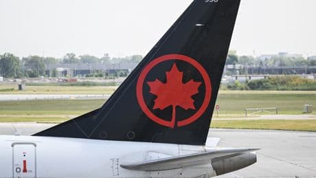 El Gobierno canadiense ordena el fin de la huelga de auxiliares de vuelo de Air Canada
