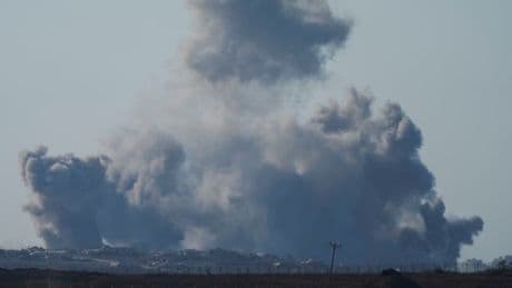 Gaza, Hamas accetta proposta tregua di Egitto e Qatar: ostaggi liberi in due tranche. Gelo di Israele