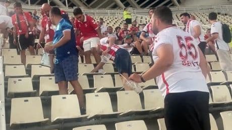 Samsunspor taraftarı Komşu'da gündem oldu!