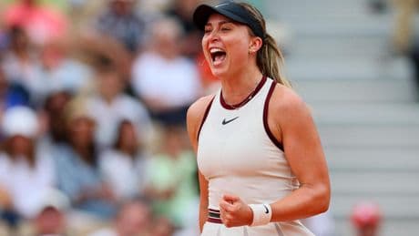 Badosa se sobrepone a las dudas y a las molestias para ganar a Ruse y pasar a los dieciseisavos de final de Roland Garros