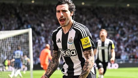 Why there's a big twist coming in the Premier League, the Man United star whose future is in danger and the wizard top clubs will be all over this summer