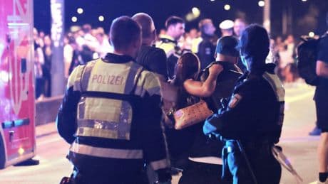 Rheinkirmes in Düsseldorf: Drei Kinder bei Feuerwerk-Unfall verletzt