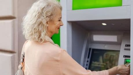 Lloyds Bank is offering Brits £185 for switching by this date in July