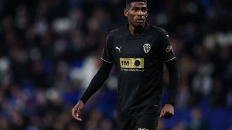 Cristhian Mosquera transfer: Valencia star breaks silence on Arsenal move