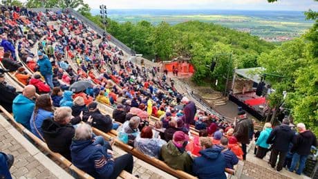 Tourismus: Harzer Bergtheater nach fünf Jahren Bauzeit wiedereröffnet