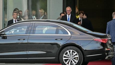 Auch ein Elektromodell dabei: Das könnte das neue Kanzlerauto werden