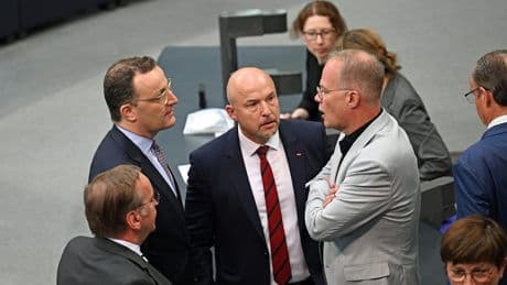 Chaos um Richterwahl - Chaos bei Schwarz-Rot: Krisen-Sitzung bei der SPD!