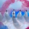 Incredible moment Red Arrows perform loop-the-loop above 200,000 crowd to mark Armed Forces Day
