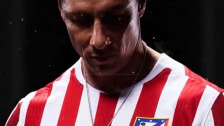 Torres: "Esta camiseta me recuerda a ese momento de mi infancia donde todo era felicidad"