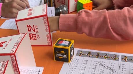 El Arenal acoge el primer campeonato de cubo de Rubik en Aste Nagusia