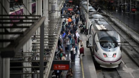 Más de 6.300 viajeros afectados por el robo de cable en la línea de alta velocidad Madrid-Sevilla