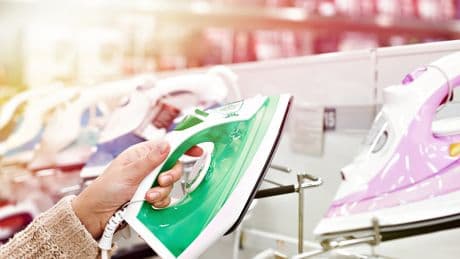 Bügeleisen-Test: Das sind die besten Dampfbügeleisen