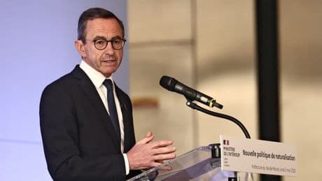 Retailleau pense qu'un référendum sur l'immigration "s'imposera, y compris au Conseil constitutionnel"
