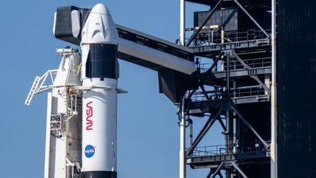 Comment le vaisseau spatial Dragon se retrouve au cœur de la bataille Musk-Trump