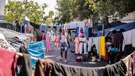Flucht aus dem Flüchtlingslager: Warum Migranten Tunesien wieder verlassen