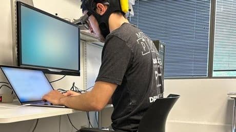 L’utilisation de ChatGPT diminue considérablement l’activité cérébrale, selon une étude du MIT