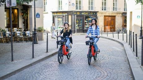 À Paris, la bataille des vélos en libre-service est relancée avec l’arrivée d’un nouvel acteur