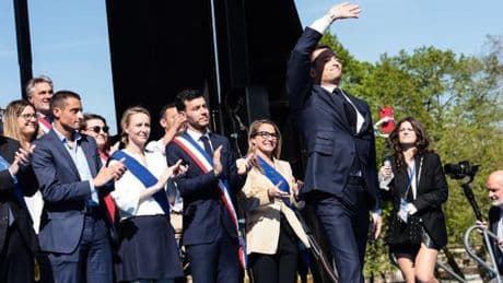 Comment l’entourage de Marine Le Pen a fait modifier une enquête d’opinion propulsant Jordan Bardella