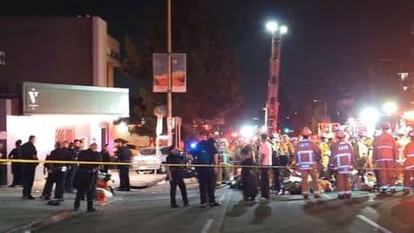 Santa Monica crash LIVE: Vehicle ploughs into crowd injuring at least 20 people