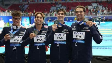 Staffetta super: è argento mondiale: l?Italia del nuoto subito tra i grandi