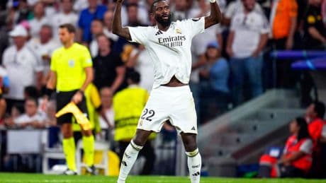 Fußball: Bericht: DFB-Star bei Club-WM nach Operation vor Comeback